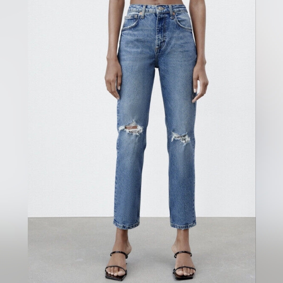 Zara Slim Fit High Waist Rise Ripped Distressed Jeans Light Blue‎ Size 4 - Picture 1 of 8